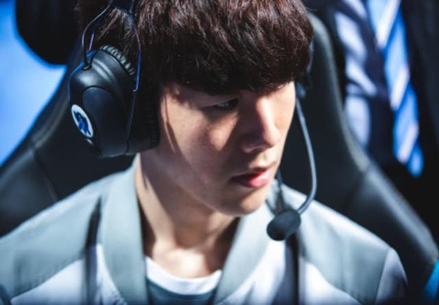 CSGO RA全员行李丢失，选手队服以及外设至今仍未找回